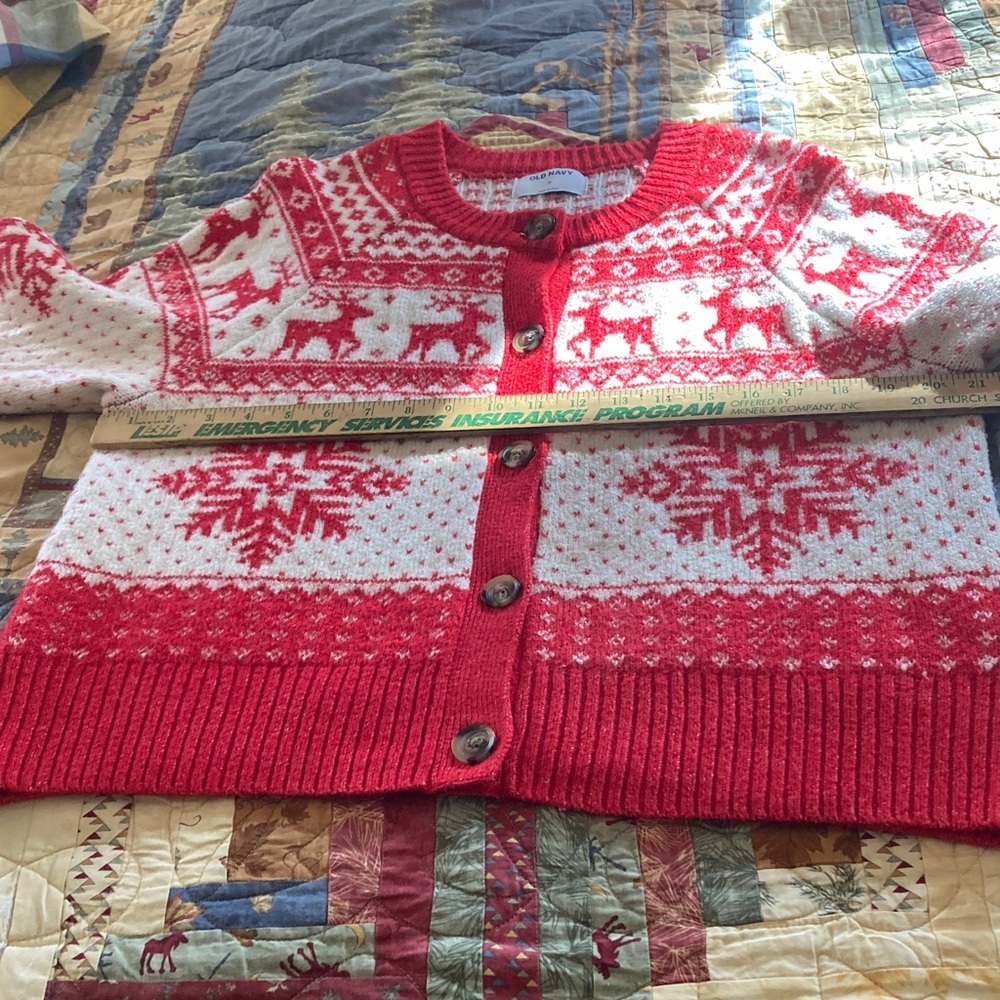 Old Navy festive holiday red & white fair isle women’s M cardigan reindeer snow - Picture 6 of 10